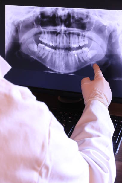 Best Emergency Treatment for Oral Infections in Aust, IN