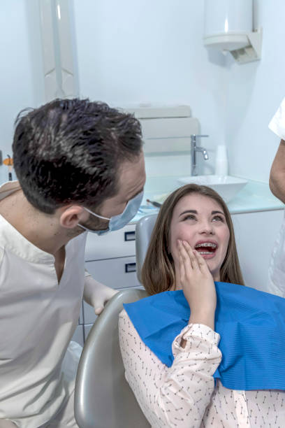 Best Emergency Orthodontic Repairs in Aust, IN